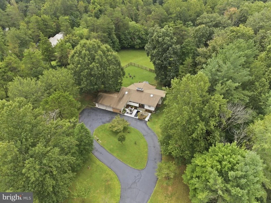 Photo of 6445 STEEPLE CHASE LANE