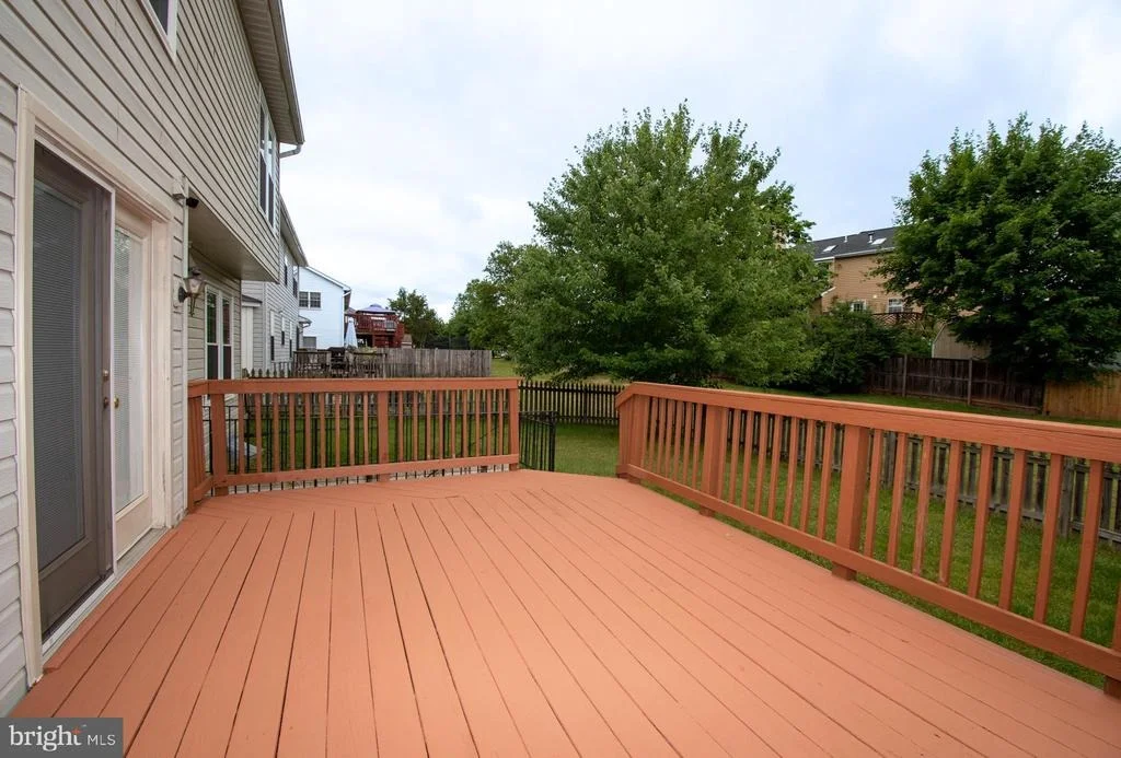 Photo of 1011 CHINABERRY DRIVE