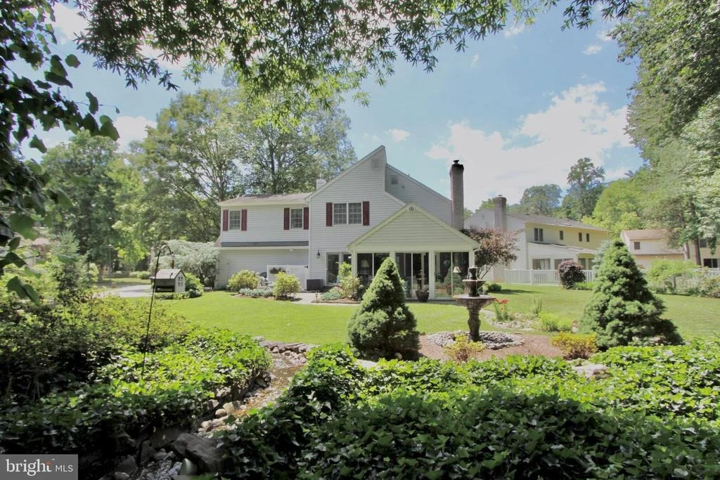 Photo of 161 BURNING TREE ROAD