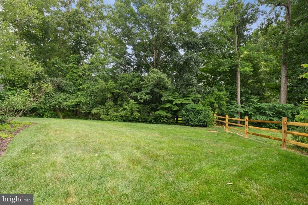 Photo of 2719 DEEPFORD DRIVE