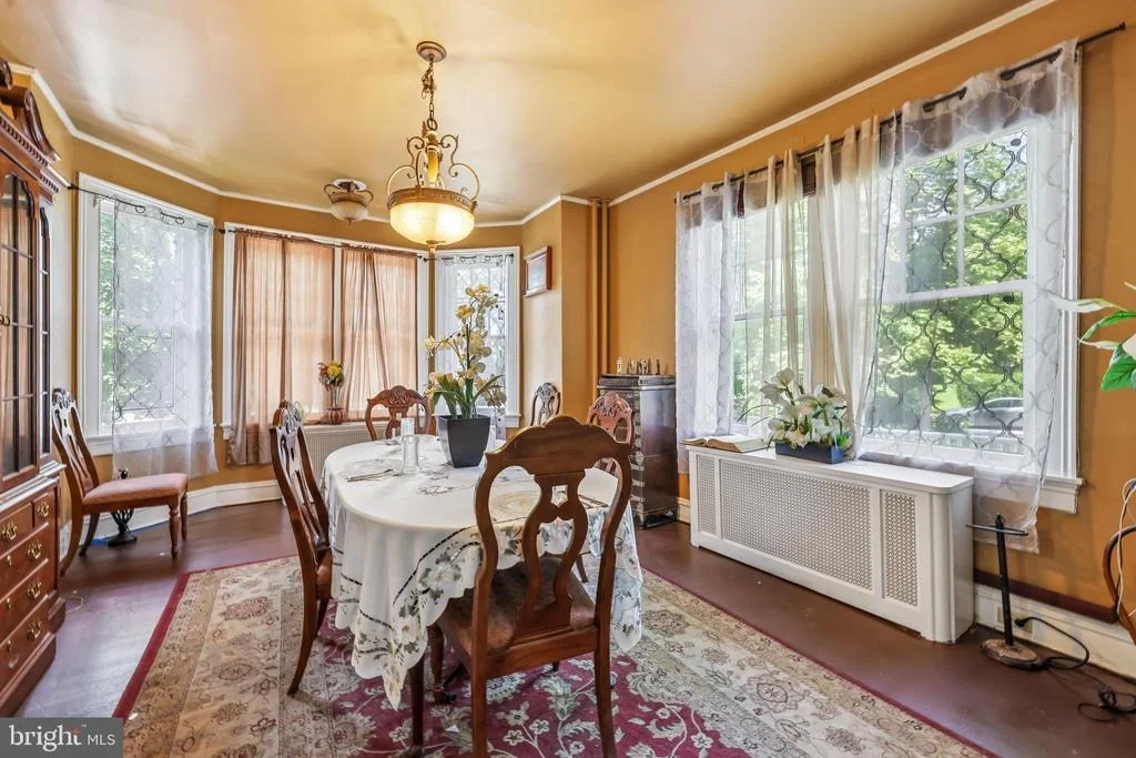 Photo of 2616 TALBOT ROAD