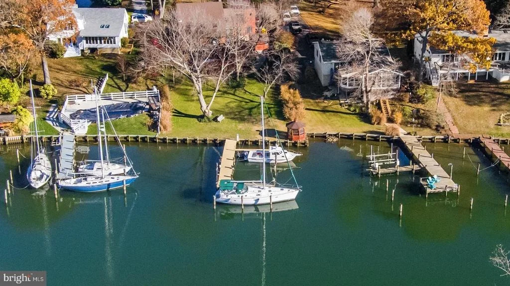 Photo of 1836 BURLEY LANE
