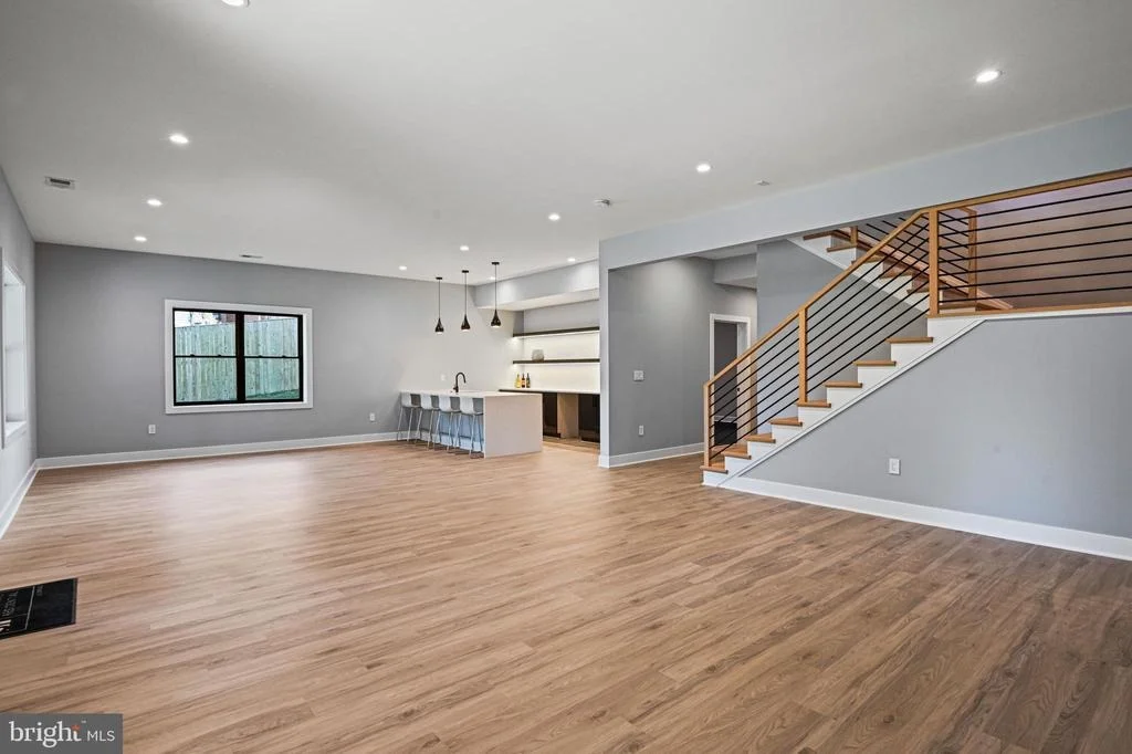 Photo of 1052 BALLS HILL ROAD