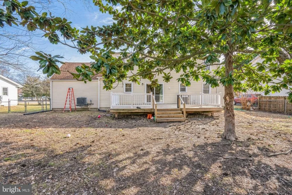 Photo of 2709 COX NECK ROAD