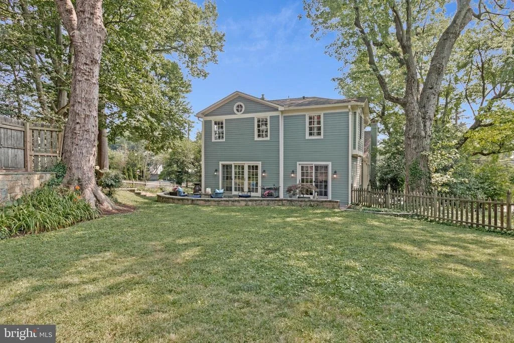 Photo of 4701 RIVER ROAD