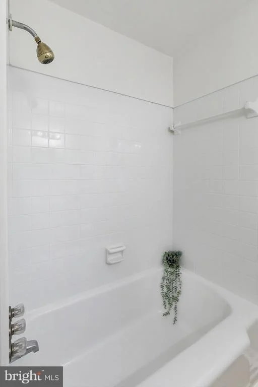 Photo of 11209 MIDVALE ROAD