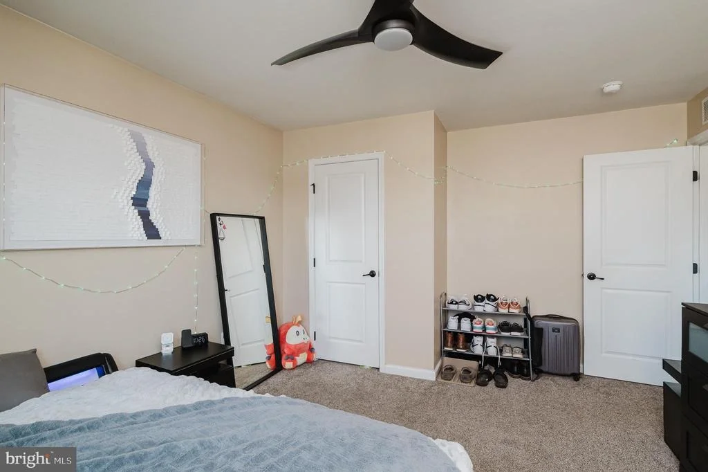 Photo of 744 FALCON LANE