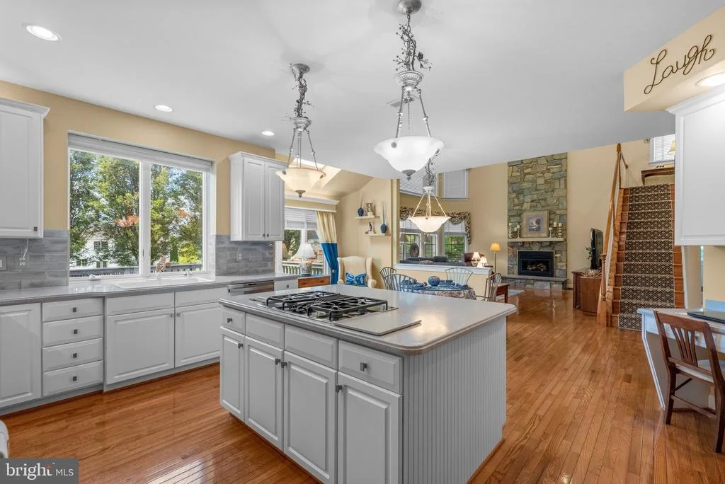 Photo of 16404 DANFORTH COURT
