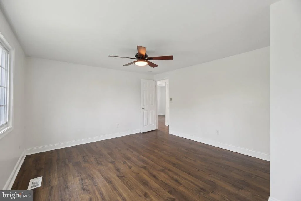 Photo of 1844 MILLSTREAM DRIVE