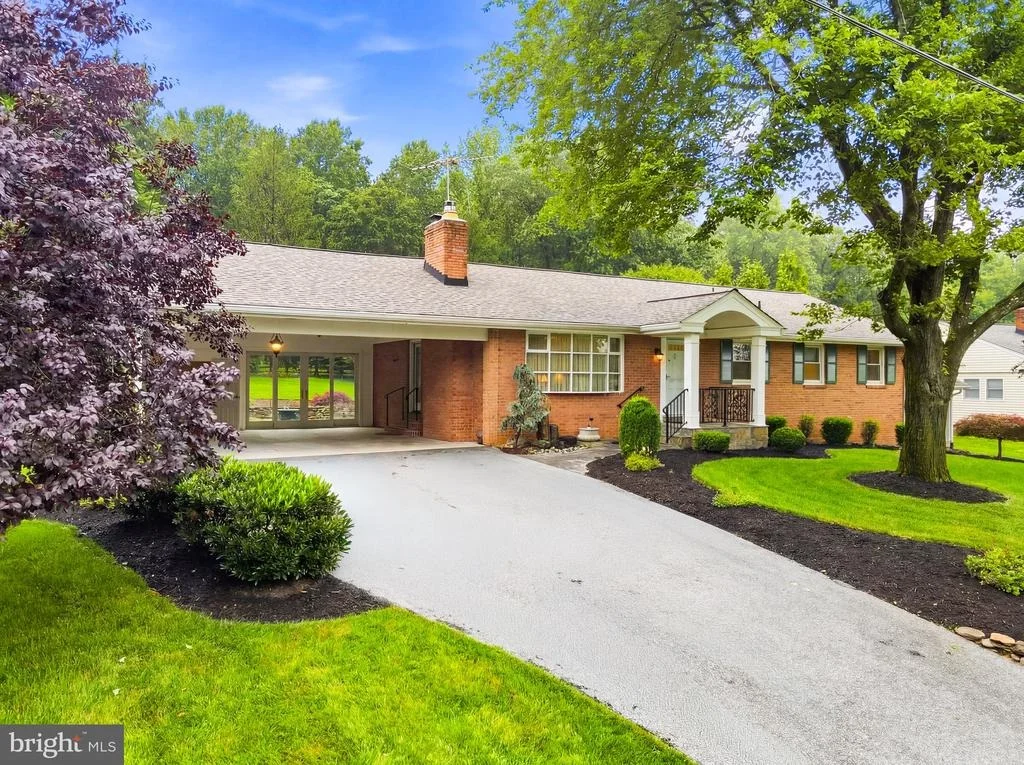 Photo of 2508 REDMILES DRIVE