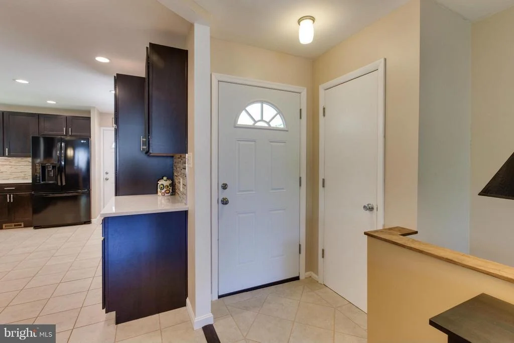 Photo of 6924 VANCOUVER ROAD