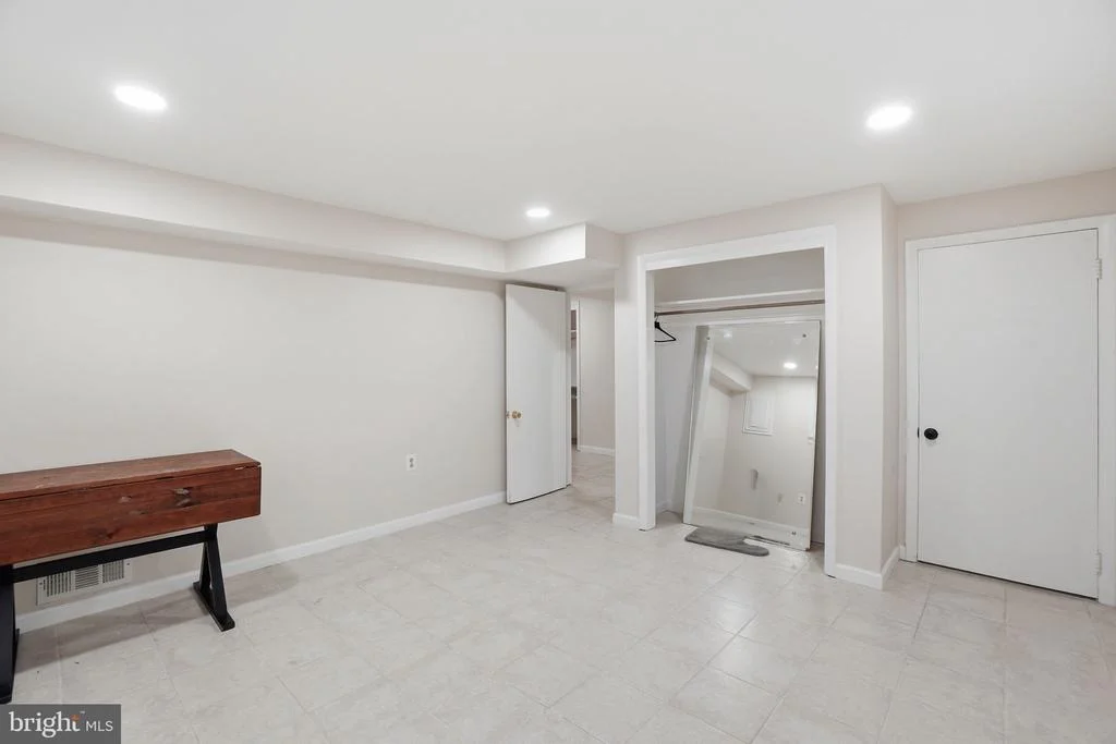Photo of 5304 PILLOW LANE