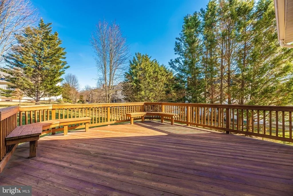 Photo of 10203 CROSSCUT WAY