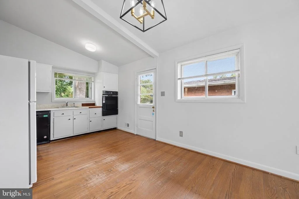 Photo of 11302 KENTON PLACE