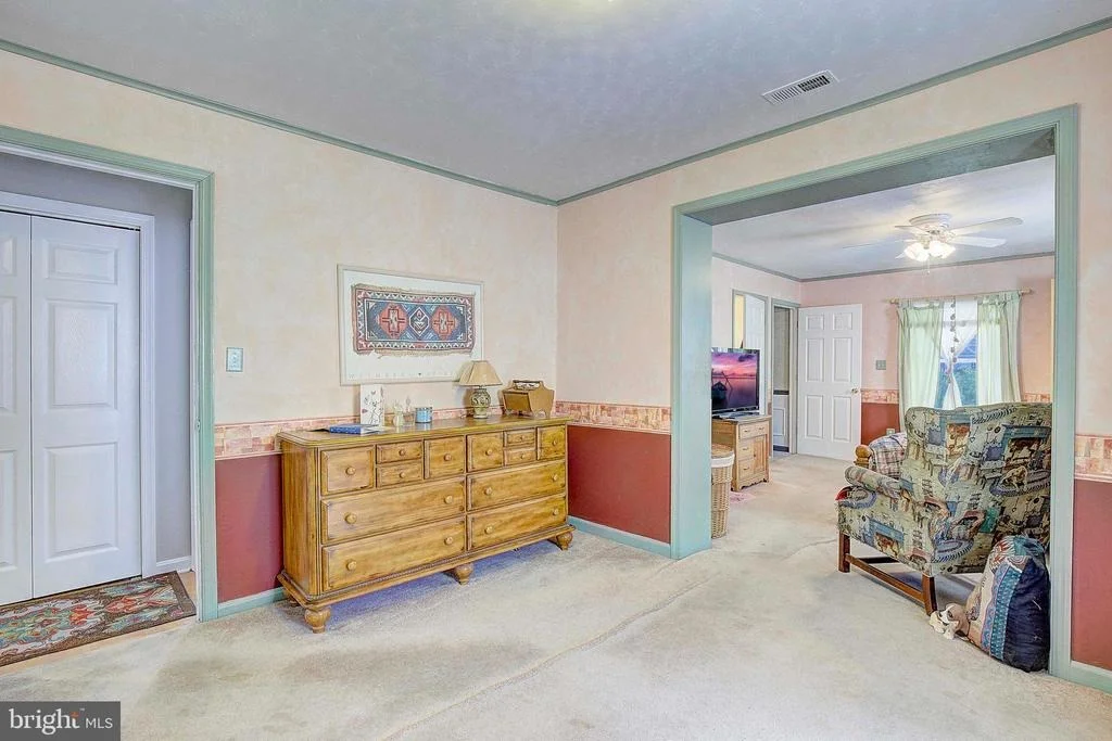 Photo of 706 KINGFISHER ROAD
