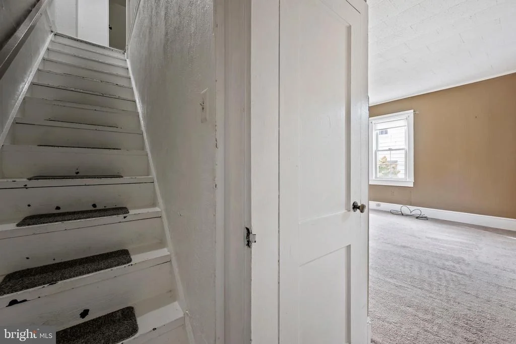 Photo of 305 WALNUT STREET