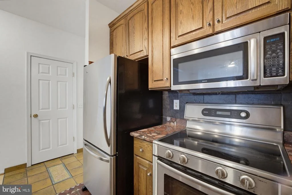 Photo of Unit 7109 at 1570 SPRING GATE DRIVE