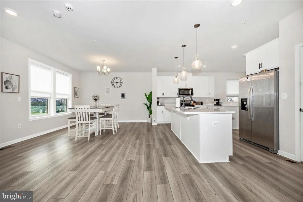 Photo of 1701 EVANSBERRY DR