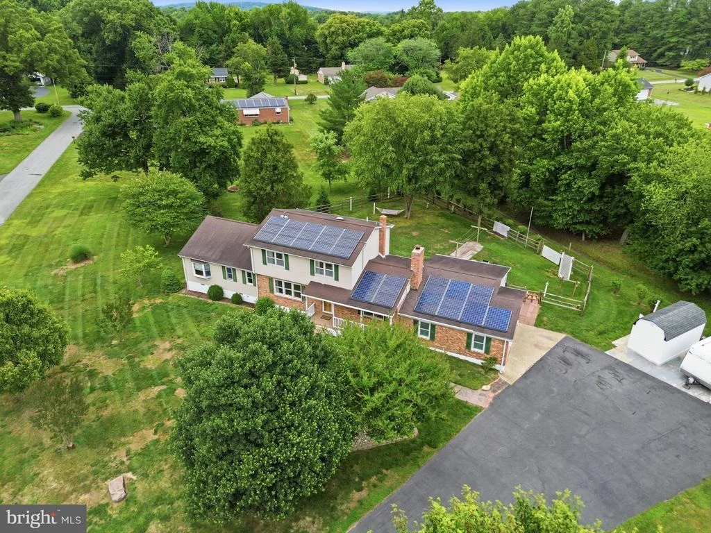 Photo of 14 BOWFIN DRIVE