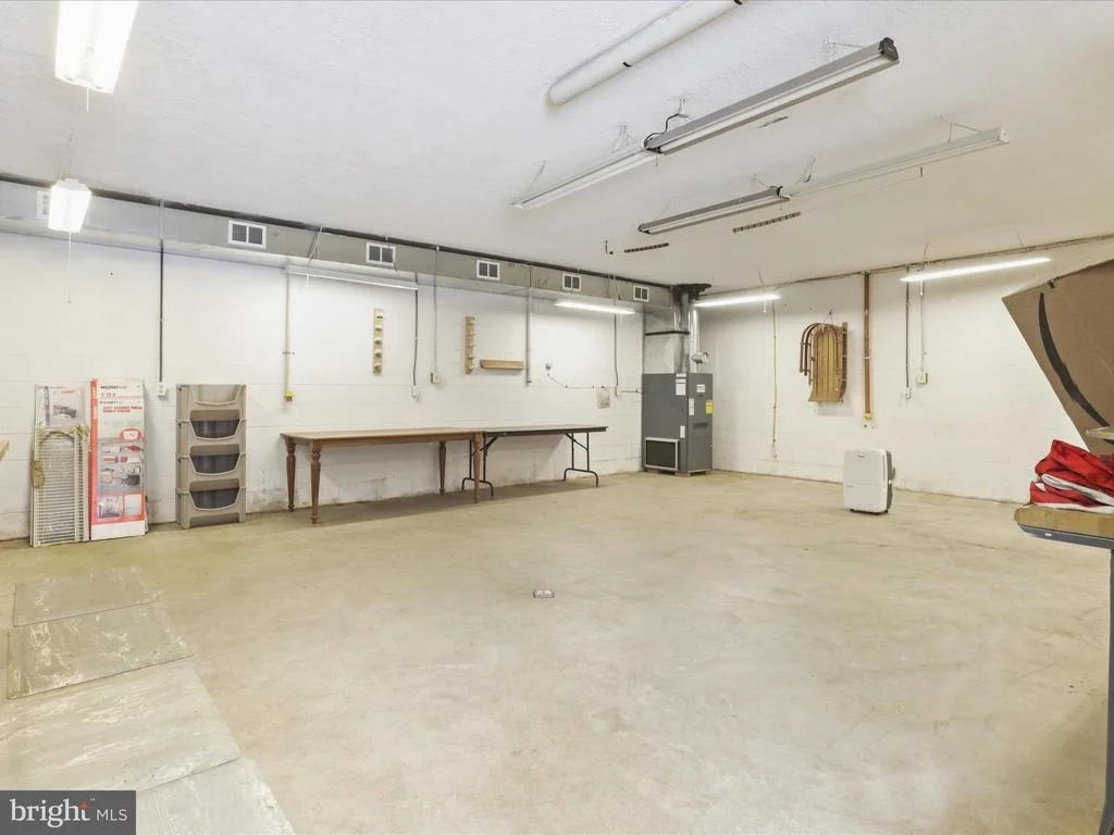 Photo of 9362 KRIS DRIVE