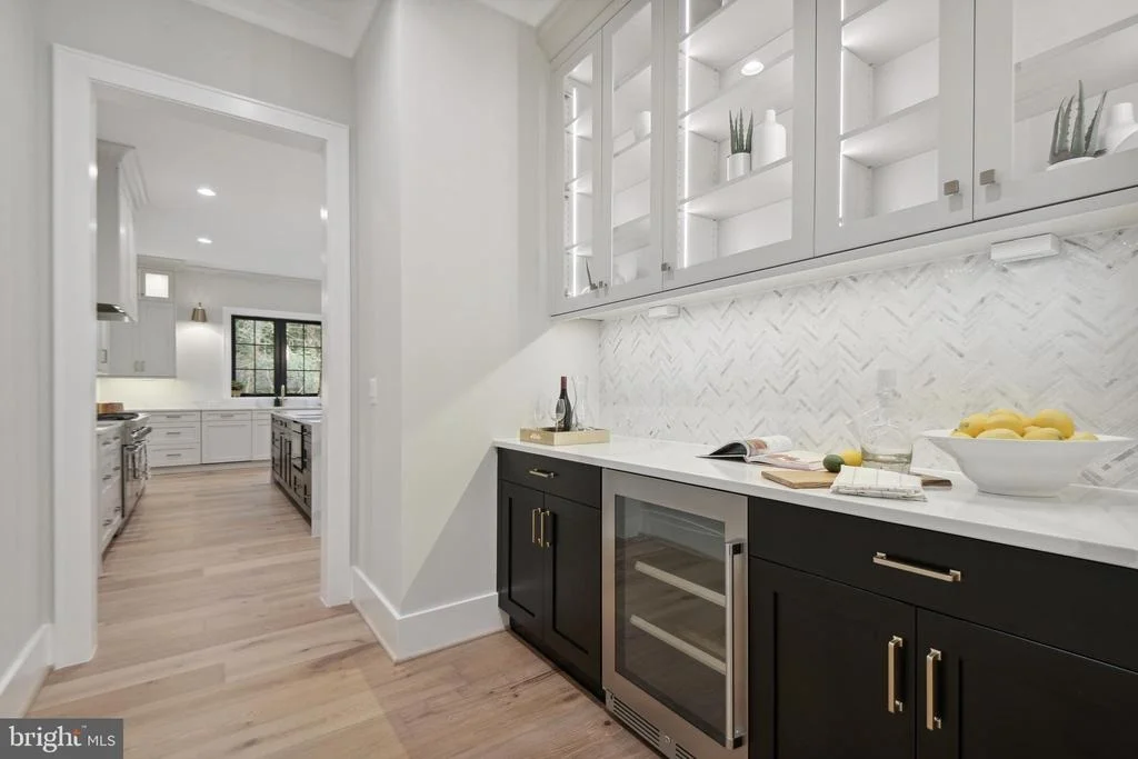 Photo of 6523 OLD CHESTERBROOK ROAD