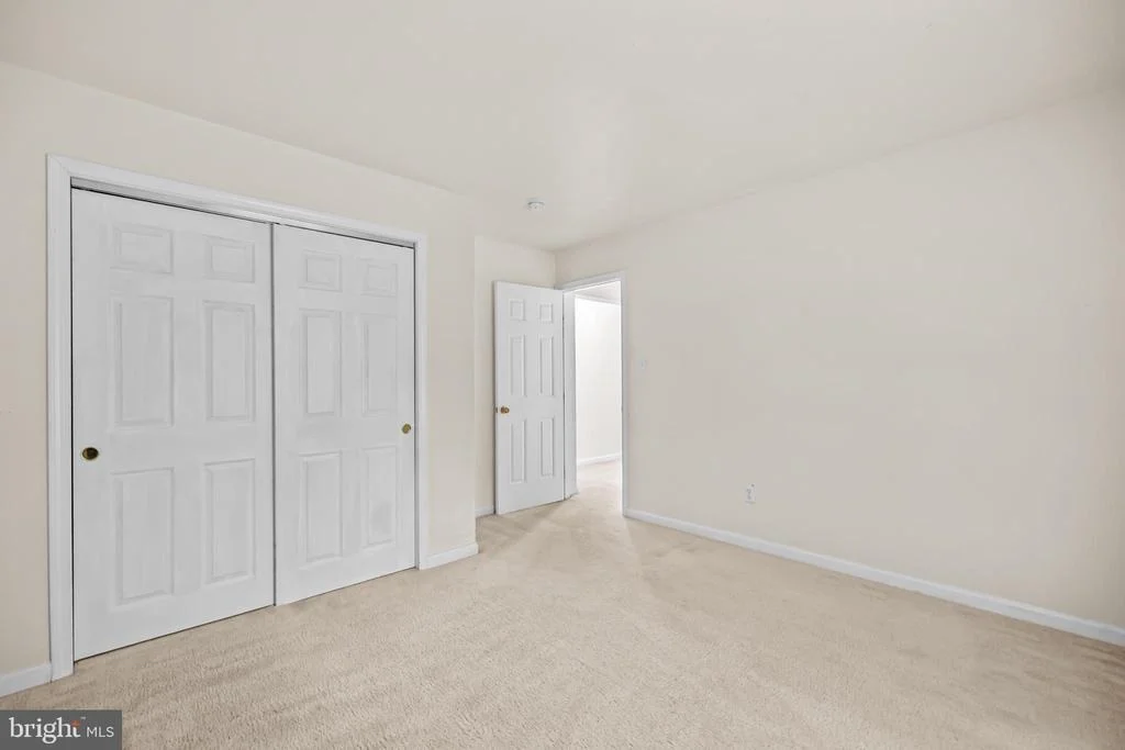 Photo of 8008 WASHINGTON DRIVE