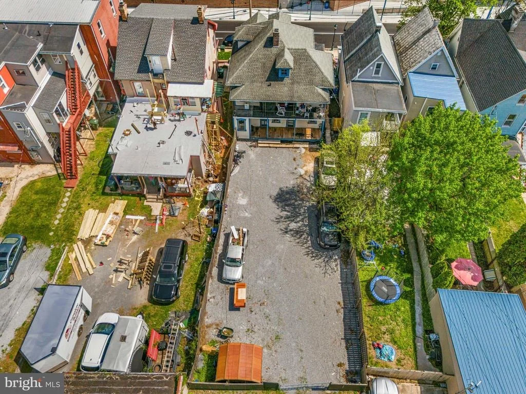 Photo of 173 SUMMIT AVENUE