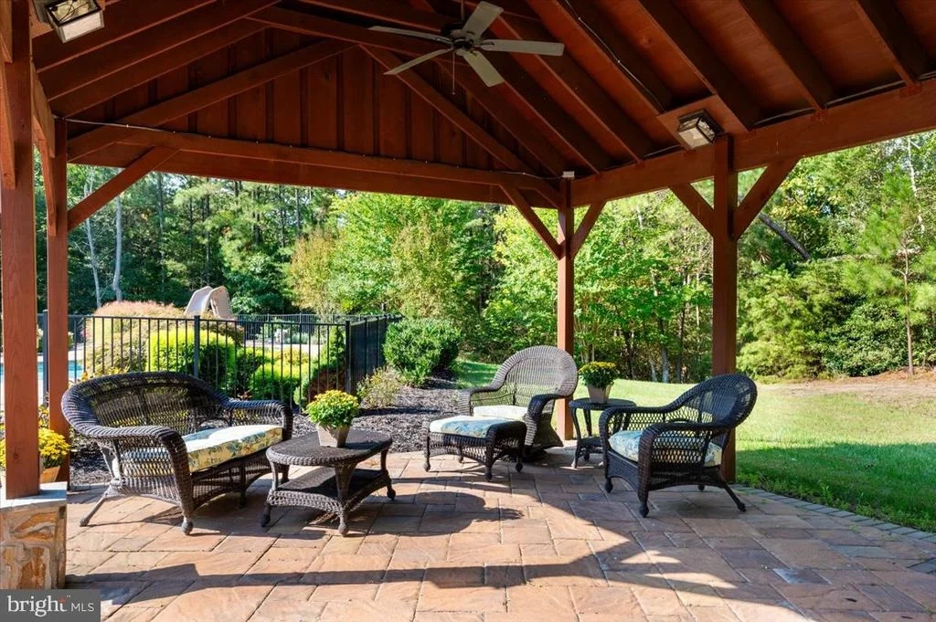 Photo of 6675 MARSHALL ROAD