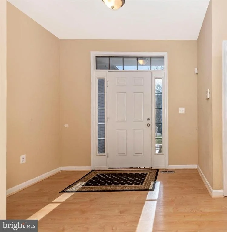 Photo of 17112 MAGIC MOUNTAIN DRIVE