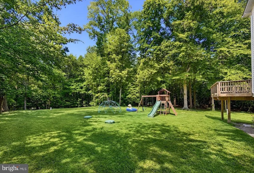 Photo of 976 JOHNSWOODS ROAD