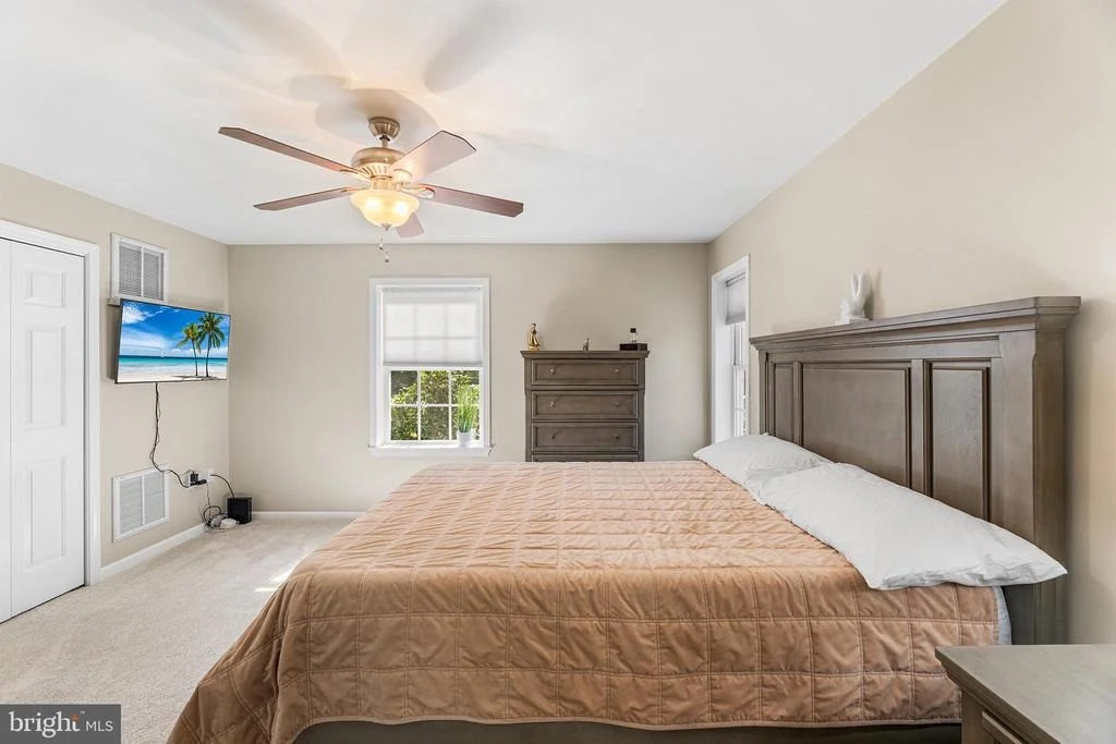 Photo of 33661 FEATHER LANE