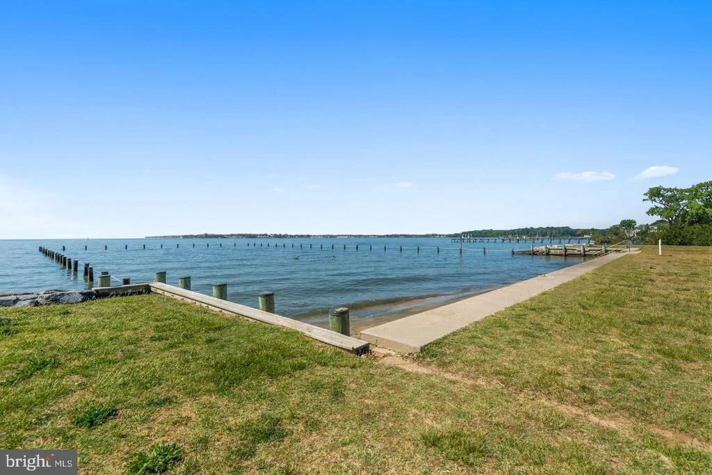 Photo of 109 SUNSET DRIVE