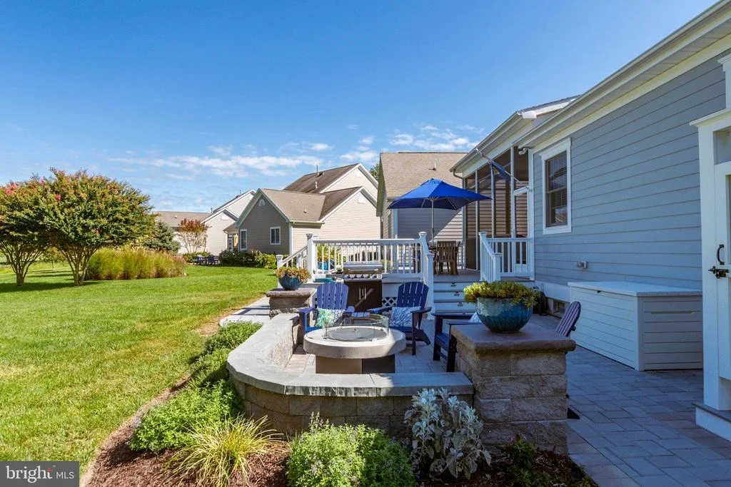 Photo of 141 WILLOW OAK AVENUE