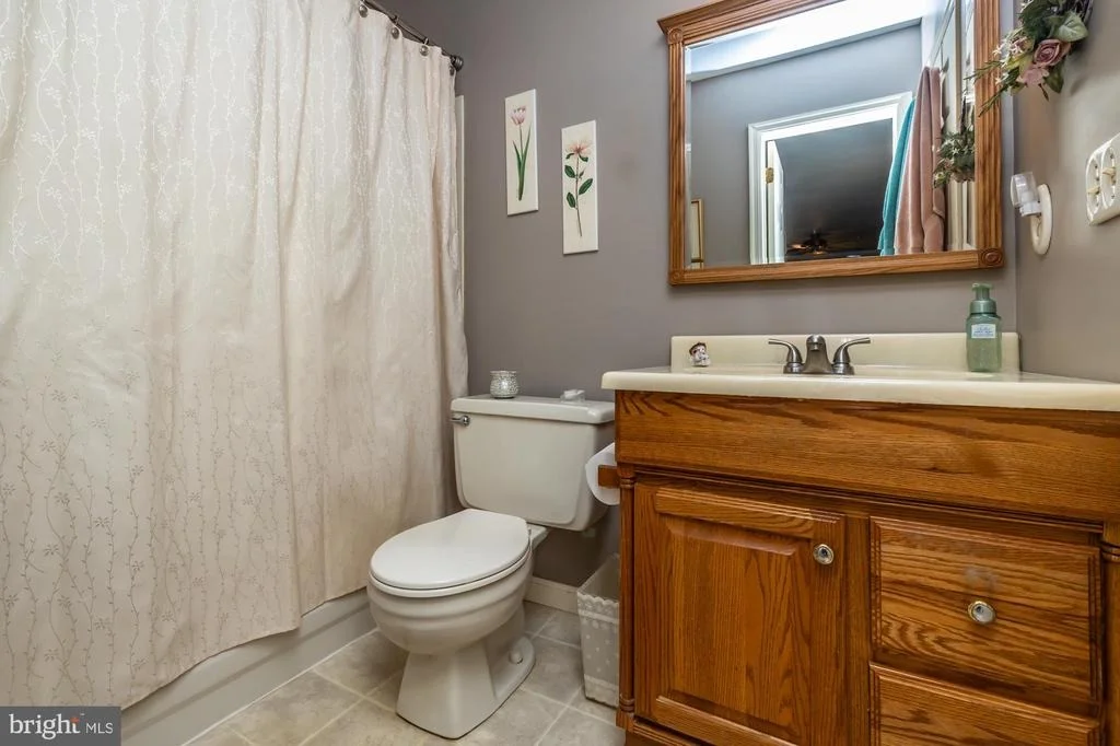 Photo of 820 BEZEL ROAD
