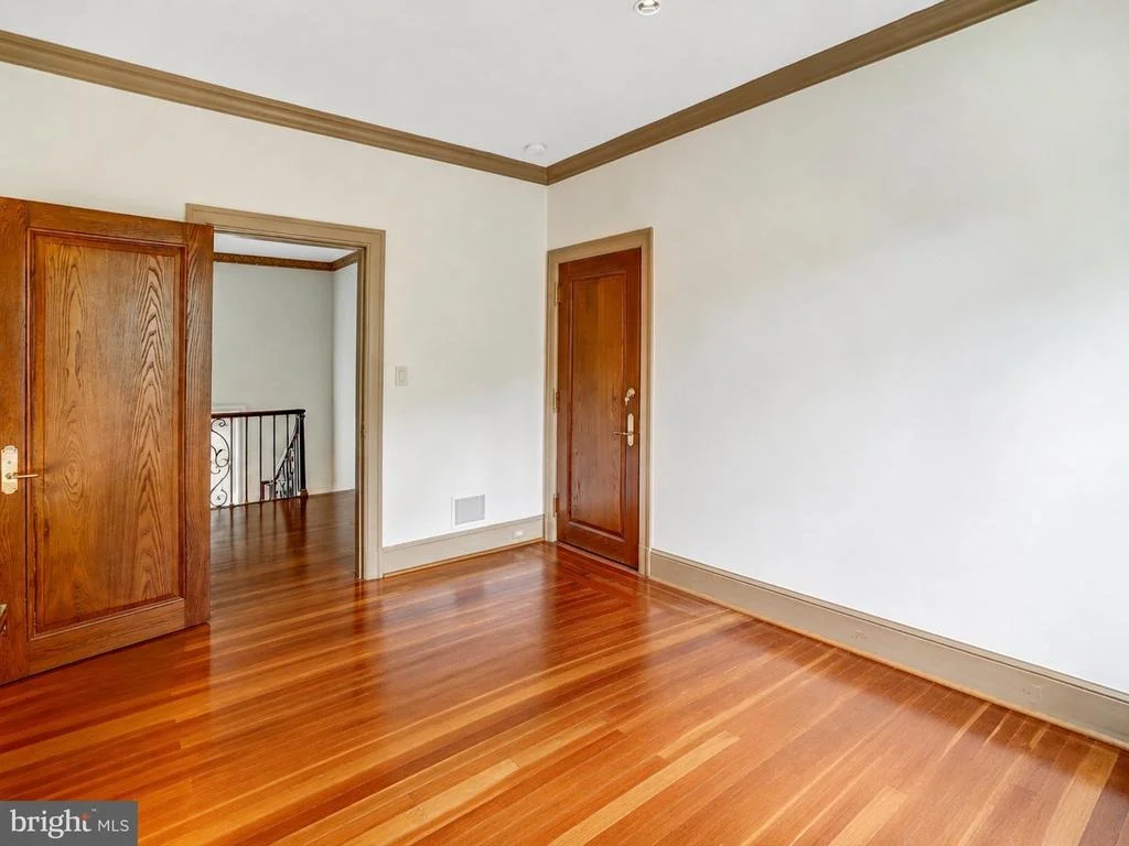 Photo of 2303 BANCROFT PLACE NW