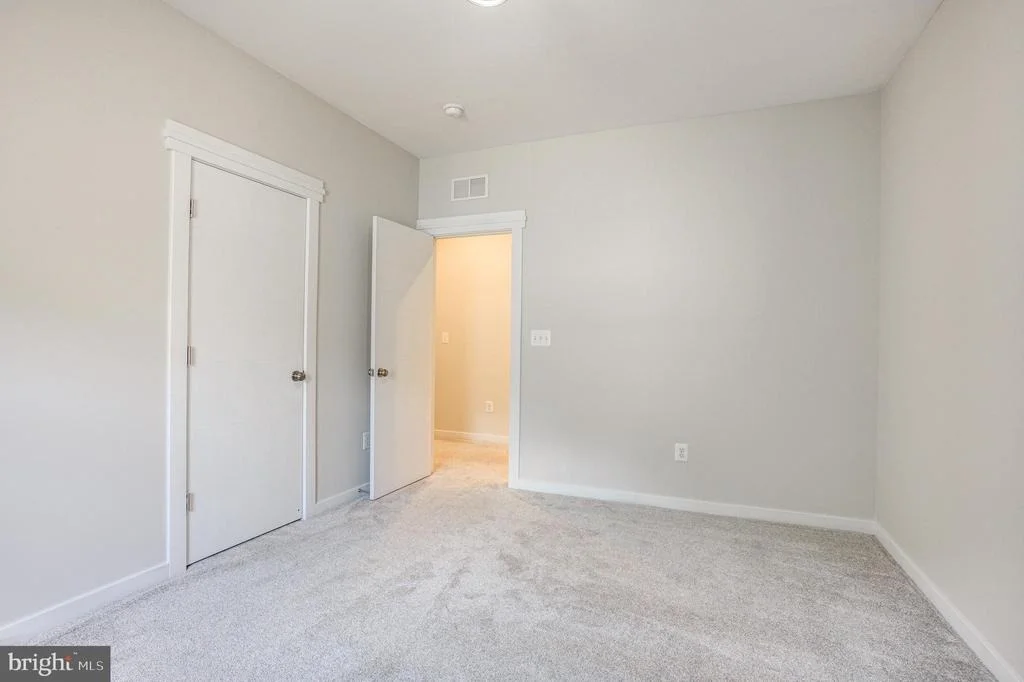 Photo of 630 MACCUBBIN LANE