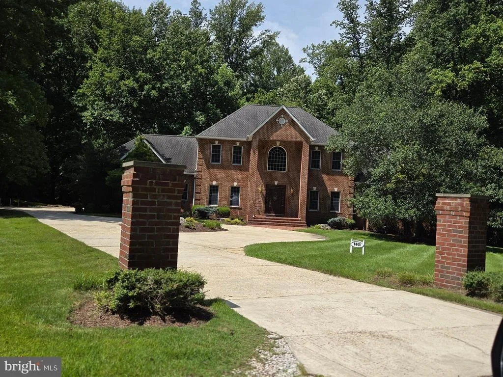 Photo of 6405 CHEW ROAD