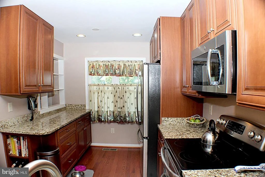 Photo of 12109 LEMAR COURT