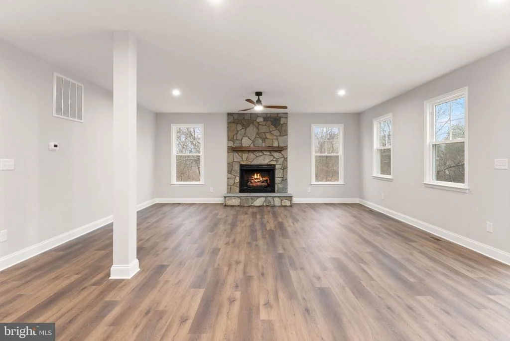 Photo of 4823 STONEFIELD LANE