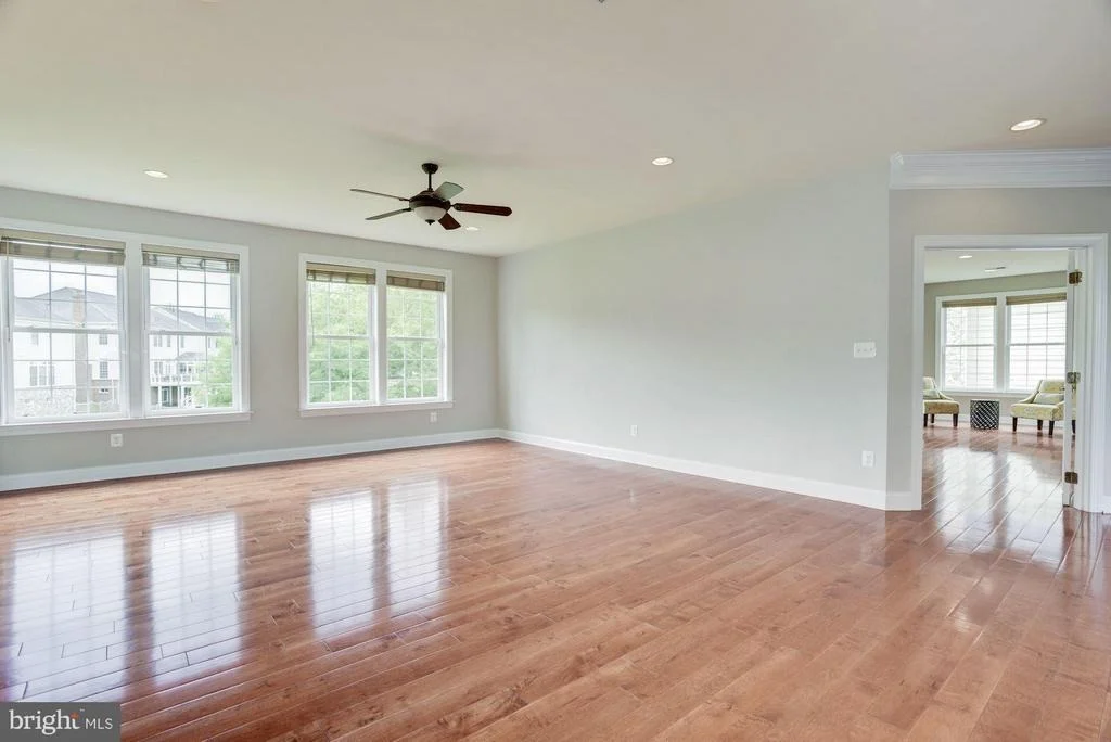 Photo of 44221 RIVERPOINT DRIVE