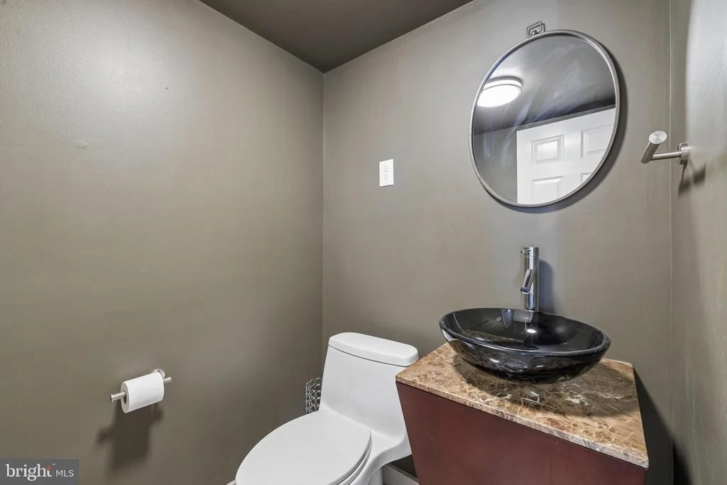 Photo of 1410 KNIGHTS BRIDGE TURN