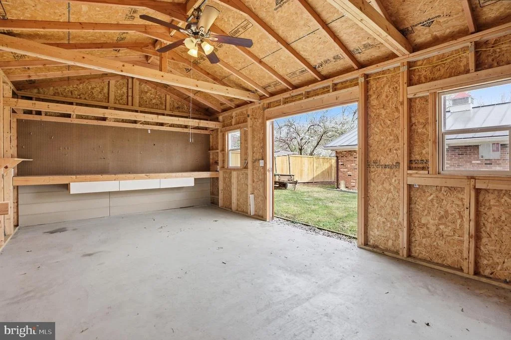 Photo of 16100 MALCOLM DRIVE