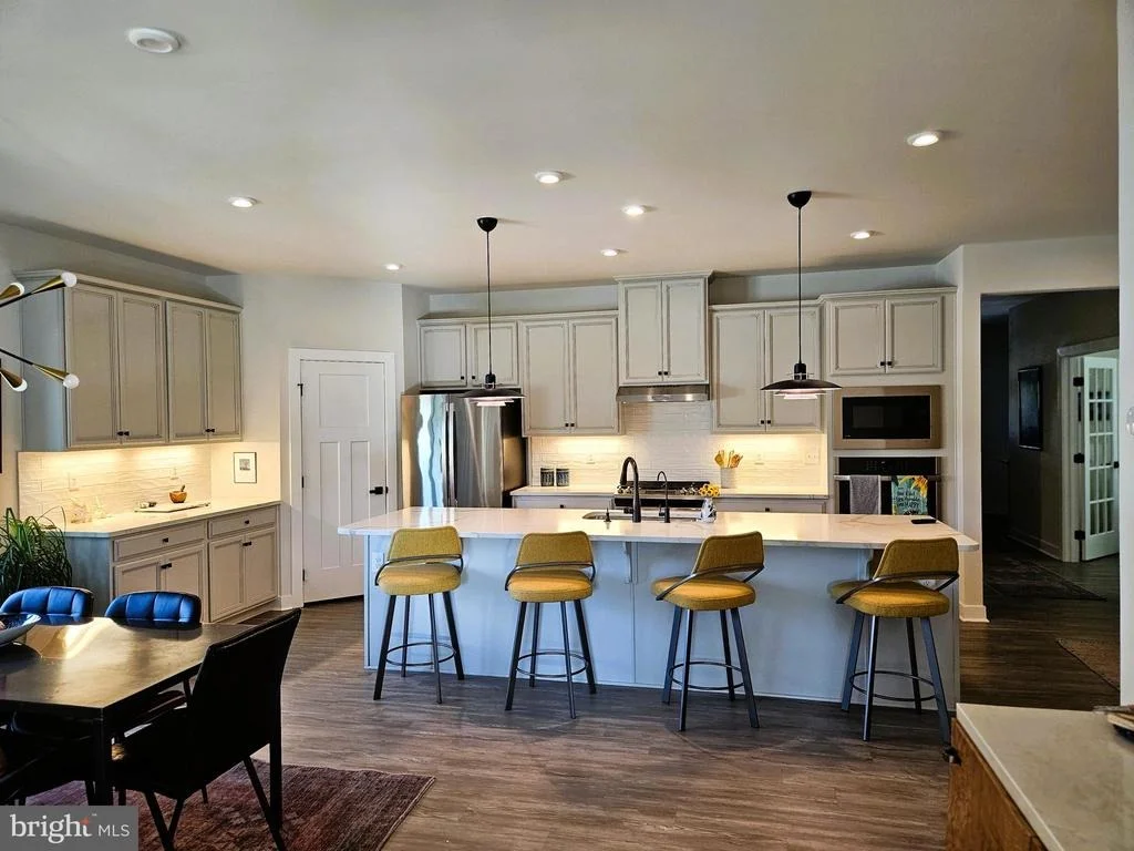 Photo of 36747 GREENWAY DRIVE