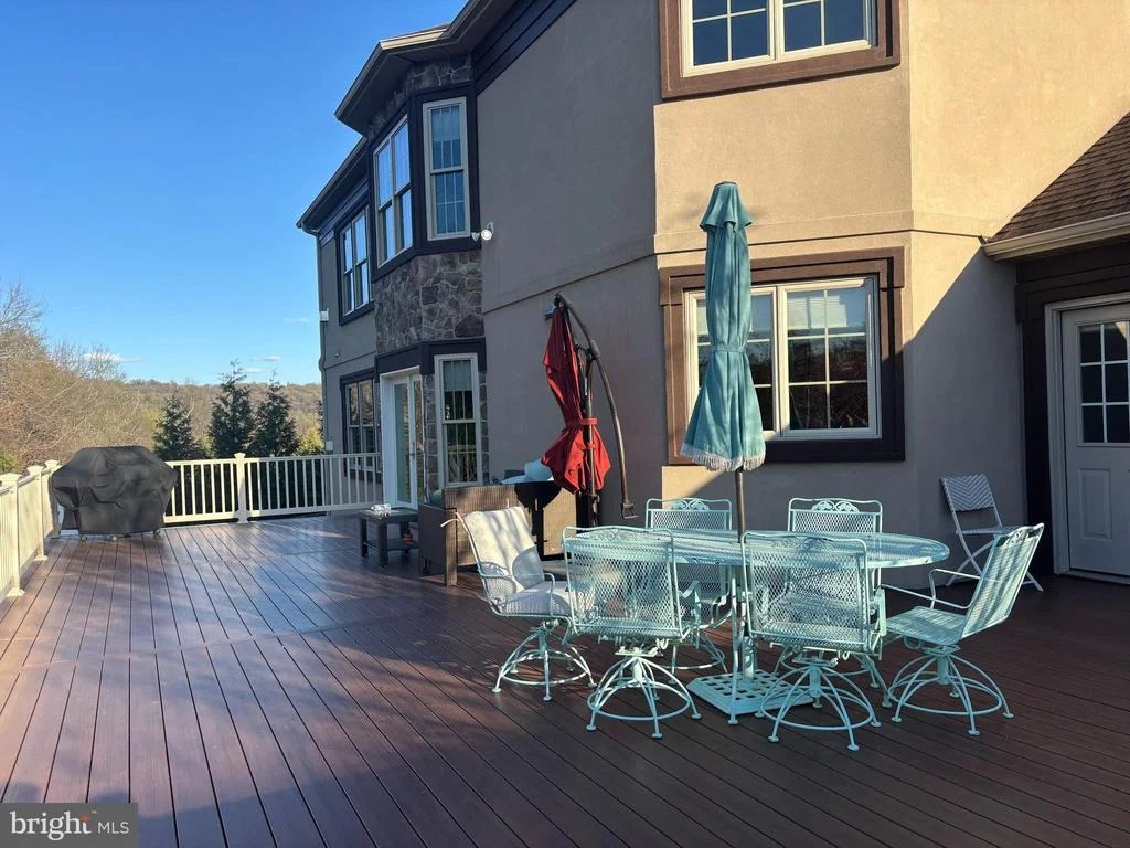 Photo of 15 HOFFMAN DRIVE