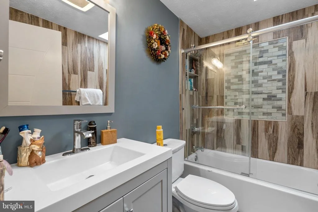 Photo of 7322 BRENISH DRIVE