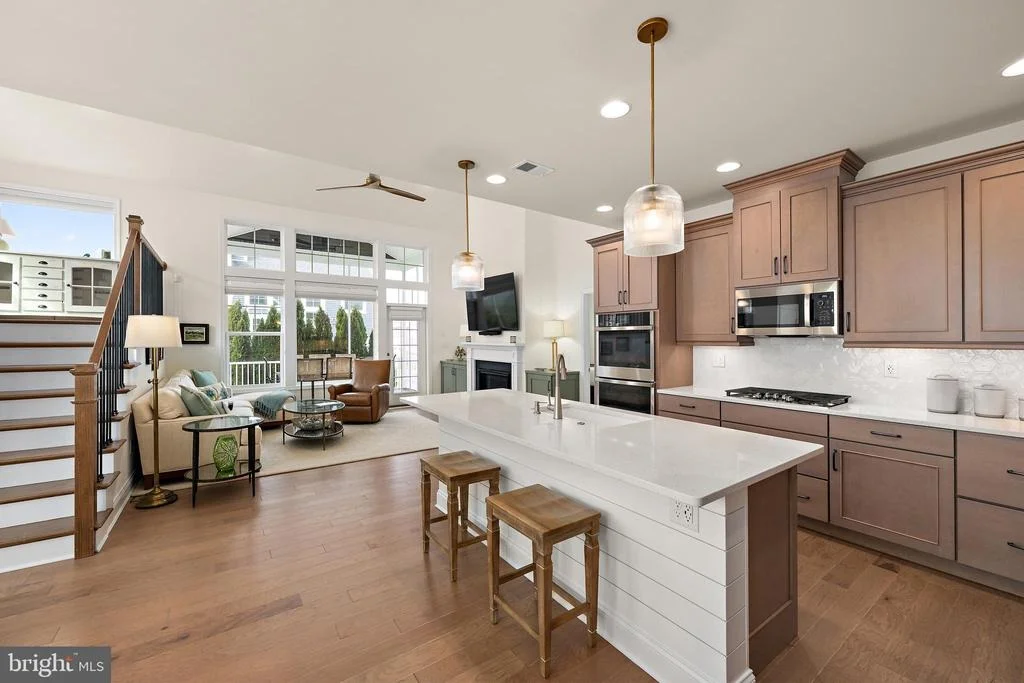 Photo of 33659 FREHLEY DRIVE