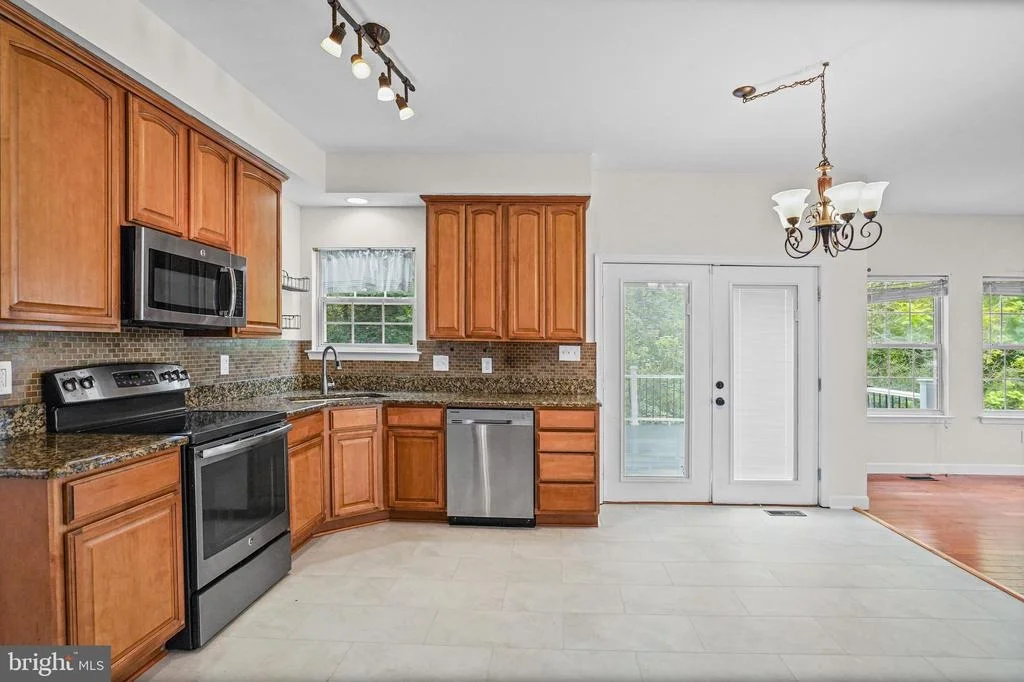 Photo of 5082 SPRINGHOUSE CIRCLE