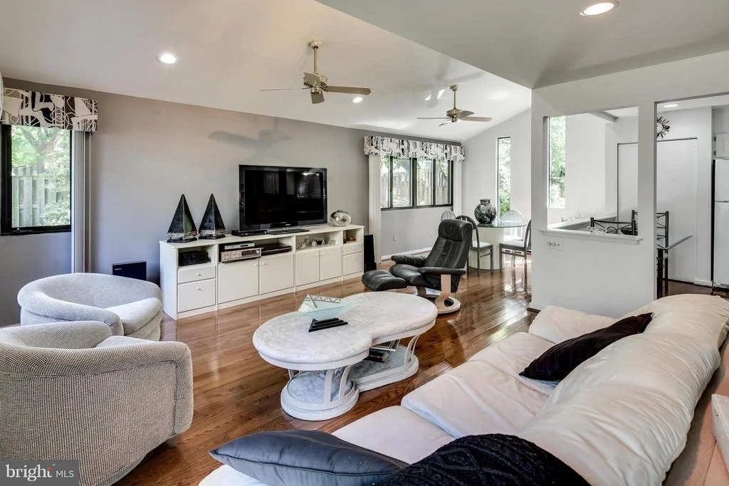 Photo of 10331 TAILCOAT WAY