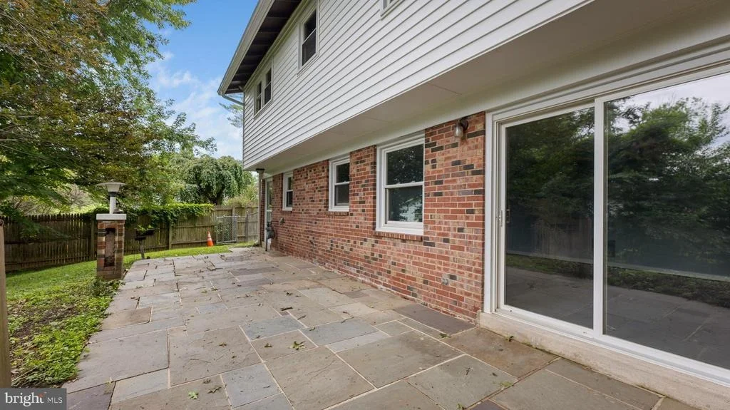 Photo of 7 DEBORAH COURT