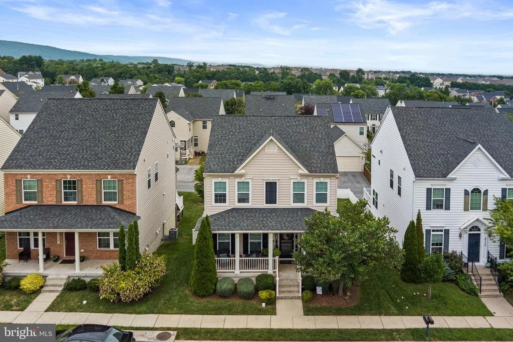 Photo of 2115 BATTERY LANE
